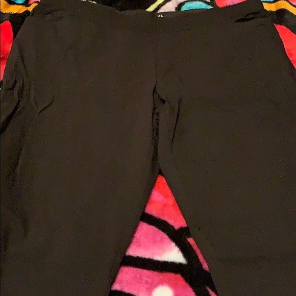 Plus size pants - Picture 1 of 3
